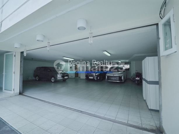 Regina Realty, Pondok Indah House for Sale, South Jakarta Regina Realty, Pondok Indah House for Sale, South Jakarta