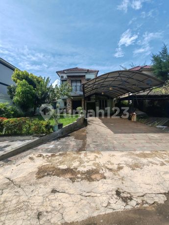 Rumah 2lantai Tipe Couple Di Beverly Avenue Di Jalan Boulevard