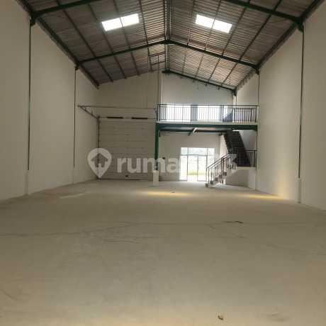 Surya Grand Cisoka Gudang Ukuran 11 X 40 Gudang Komersil Surya Grand Cisoka Gudang Ukuran 11 X 40 Gudang Komersil