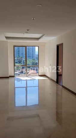Apartment 3BR Private Lift at Hegarmanah Residence