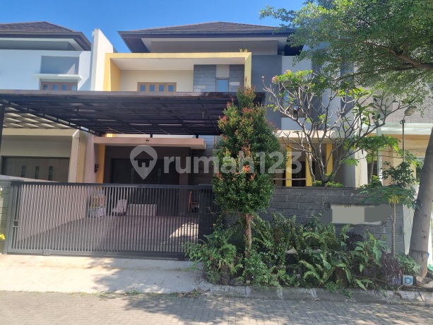 Rumah 2 Lantai Bagus Semi Furnished SHM Komplek Taman Anggrek