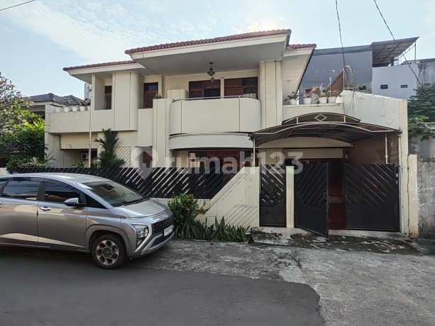 Rumah bagus siap huni di Komp. BNI 46 Grogol, BN 470
