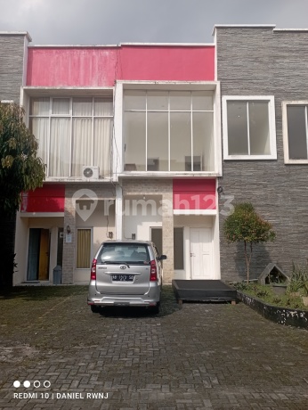 Rumah Minimalis 2 Lantai Di Jalan Ikip Pgri 1 Sonosewu Sonopakis Ngestiharjo Kasihan Bantul Yogyakarta Rumah Minimalis 2 Lantai Di Jalan Ikip Pgri 1 Sonosewu Sonopakis Ngestiharjo Kasihan Bantul Yogyakarta