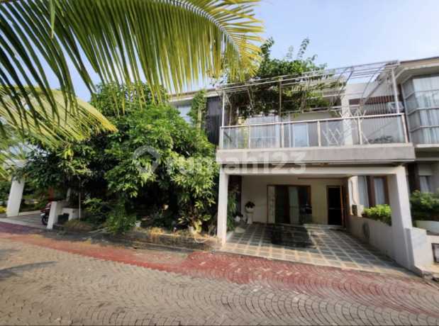 Luxury Furnished House In Palagan Asri Park Jl. Palagan Near UGM Luxury Furnished House In Palagan Asri Park Jl. Palagan Near UGM