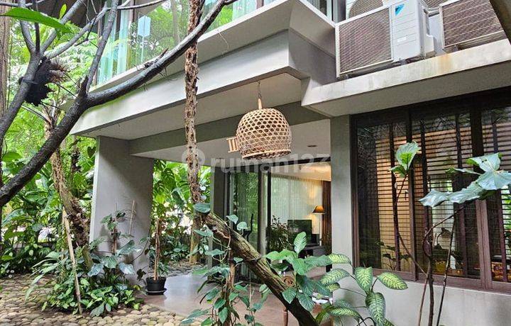 Rumah Mewah Full Furnished Di Hyarta Residence Palagan Dekat Ugm
