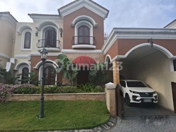 Luxury Fully Furnished House in Casa Grande Near UPN, UGM, Seturan Luxury Fully Furnished House in Casa Grande Near UPN, UGM, Seturan