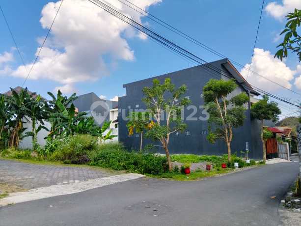 Tanah Hook, Kawasan Rumah Mewah, Kos Exclusive Jl. Kaliurang KM 7 Dekat Ugm Tanah Hook, Kawasan Rumah Mewah, Kos Exclusive Jl. Kaliurang KM 7 Dekat Ugm