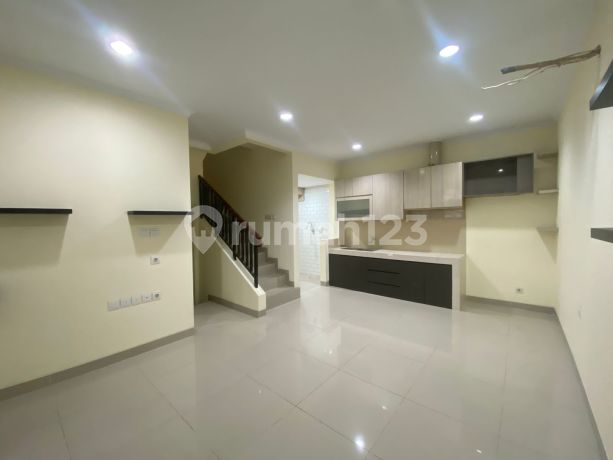 Dijual Rumah Siap Huni Di Cluster Thomson Serpong