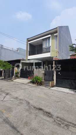 Dijual Rumah 2 Lt di Perum Duta Bumi 2 Harapan Indah Bekasi