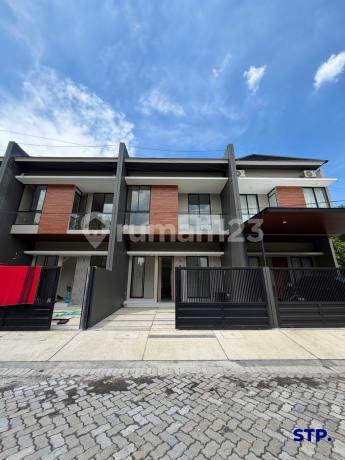 Rumah Panjang Jiwo Permai Surabaya Murah Nat.a007