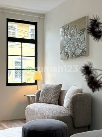 Dijual Townhouse Taman Hijau Lippo Karawaci 