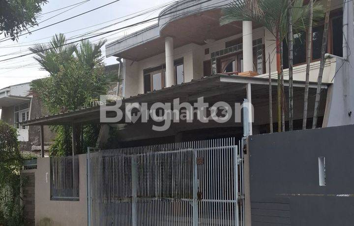 JUAL CEPAT SIAP HUNI!!! RUMAH MEWAH 2 Lantai di Komplek SUMBER SARI INDAH BANDUNG 