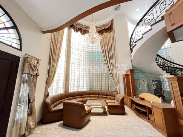Villa di Komplek Taman Polonia 5 Jalan Juanda Villa di Komplek Taman Polonia 5 Jalan Juanda