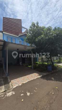 House for Sale in the Taman Singosari Cluster, Lippo Village, Land Area 96m²