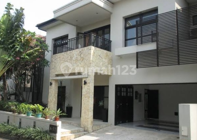 Rumah 2 Lantai The Villas at Kebagusan, TB Simatupang