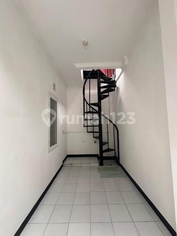 Dijual Rumah Baru Renovasi Sektor 6 Porto Gading Serpong Dijual Rumah Baru Renovasi Sektor 6 Porto Gading Serpong