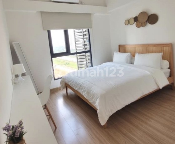 Apartemen Sky House 3 Kamar Tidur Lantai Tengah Pool View
