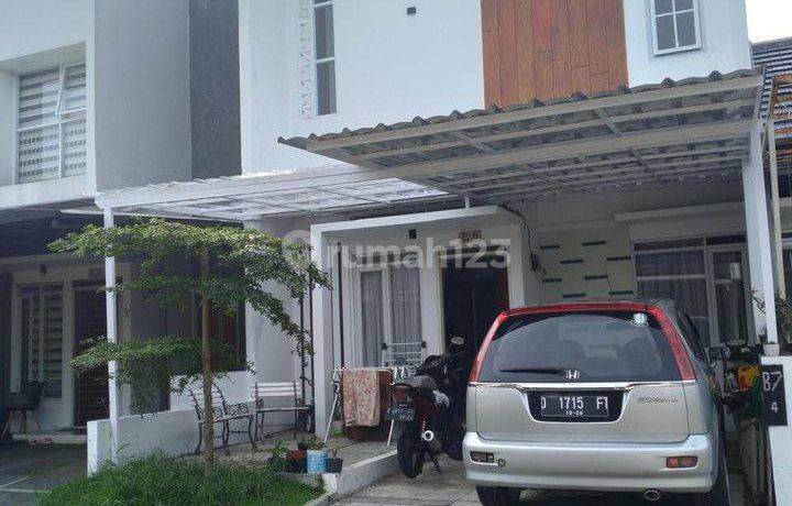 Dijual Rumah Bagus Terawat di Kamayangan Residence Arcamanik