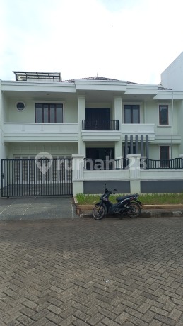 Ready-to-Live House in Taman Villa Meruya