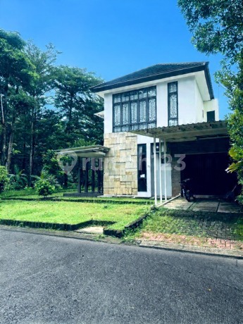 Dijual Rumah Dekatfurnished @Jungle Land View Gunung Dijual Rumah Dekatfurnished @Jungle Land View Gunung