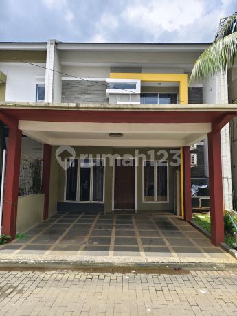 Dijual Turun Harga Rumah 2.5 Lantai Fullrenov Fullfurnished
