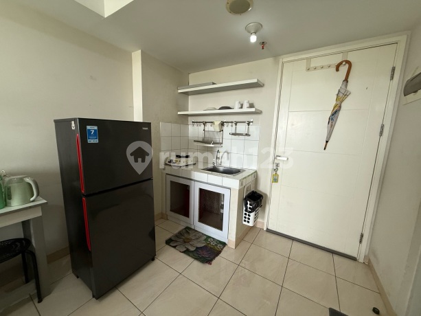 Dijual 2br The Springlake Apartment Semifurnished