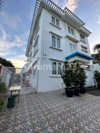 Camar Indah House, PIK, Very Cheap, Semi-Furnished, Corner.