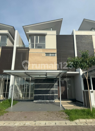CASH / Mortgage - Golf Island Chopin House 250M2 (3 Floors)