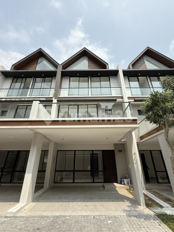 Cash / KPR - Rumah Pik2 Osaka 6X10 (3 Lantai)