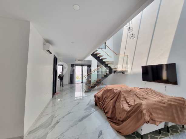Rumah Baru Pik Elang Laut 300M2 Pool + Furnished
