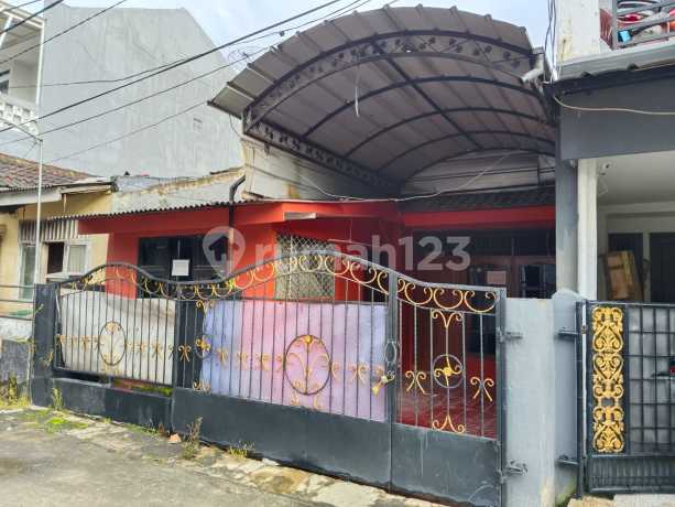 Rumah Villa Nusa Indah