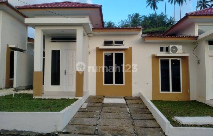 Rumah Ready Utj 5jt Saja Marvin Anggana Lembah Nyiur Kairagi Mas