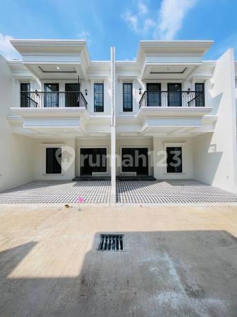 Unlucky Inhabited House in Grand Dahlia Cluster, Grand Depok City Housing
