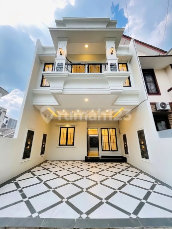 Rumah Nempel Al Azhar Gdc di Lengkapi Backyard Rumah Nempel Al Azhar Gdc di Lengkapi Backyard