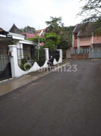 Rumah 2 Lantai Cikutra Baru Dekat Perkantoran Rumah 2 Lantai Cikutra Baru Dekat Perkantoran
