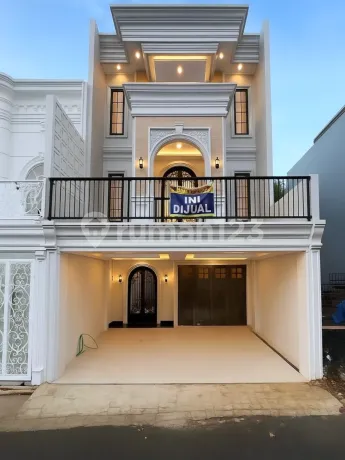 Rumah Mewah 3 Lantai Ada Kolam Renangnya di Jagakarsa Jakarta Selatan