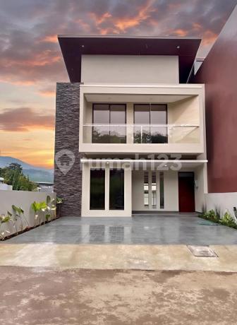 Dijual Rumah Baru Siap Huni di Citra Green Dago