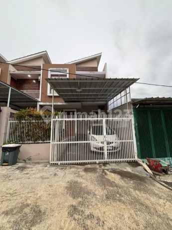 Rumah Komplek Pasir Kemiri Cigugur Girang Parongpong