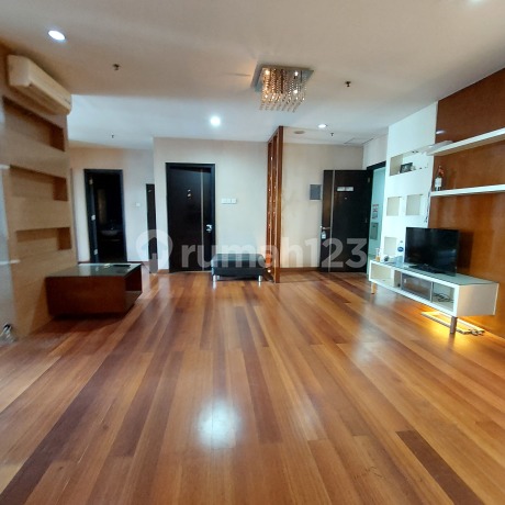 Apartemen CBD pluit, tower Cemara, super strategis dekat Mall Emporium, dekat Airport Soeta, luas=138m2, kamar tidur=3+1, kamar mandi2+1, furnished Apartemen CBD pluit, tower Cemara, super strategis dekat Mall Emporium, dekat Airport Soeta, luas=138m2, kamar tidur=3+1, kamar mandi2+1, furnished