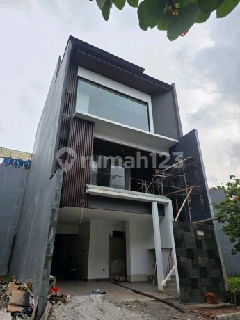 Permata Buana Puri Kembangan Jakarta Barat Luas Tanah: 144M² (8X18) Luas Bangunan 460M²= 4Lantai Kamar Tidur: 5+1 Kamar Mandi: 4+1*Harga: Rp 997500xxxxNego)* *Nb: Bangunan Masih Process Pembangunan Planning Selesai November 2025 (Estimasi) Permata Buana Puri Kembangan Jakarta Barat Luas Tanah: 144M² (8X18) Luas Bangunan 460M²= 4Lantai Kamar Tidur: 5+1 Kamar Mandi: 4+1*Harga: Rp 997500xxxxNego)* *Nb: Bangunan Masih Process Pembangunan Planning Selesai November 2025 (Estimasi)