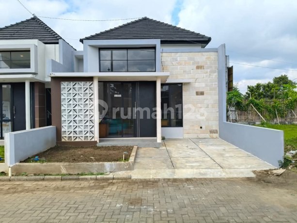 Rumah Bagus Harga, Shm Dekat Bandara & Exit Tol Di Perum Saptoraya,, Malang, Jawa Timur Rumah Bagus Harga, Shm Dekat Bandara & Exit Tol Di Perum Saptoraya,, Malang, Jawa Timur