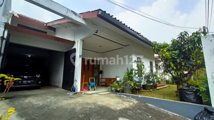 Bu Rumah Luasan Besar Dibawah Harga Pasar di Sayap Setraduta Bu Rumah Luasan Besar Dibawah Harga Pasar di Sayap Setraduta
