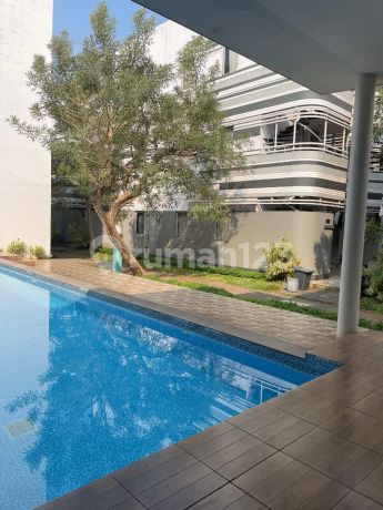 Dijual Murah Banget Town House 3 Lantai Full Furnished Siap Utk Jadi Juragan Kost Lokasi Strategis Dekat Universitas Bsd