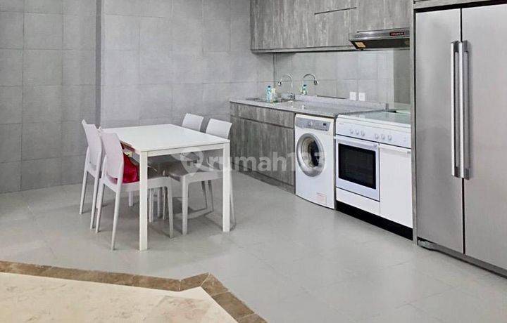Apartment 2 BR Terenovasi Funnished di Puri Casablanca, Jakarta 