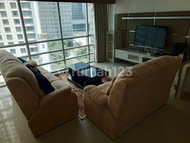 Apartment 3 BR Bagus Furnished di Sahid Sudirman Residence, Jakarta Selatan