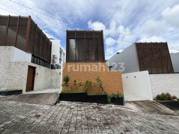 Drop Price ! Brand New Modern Villa Full Furnished In Nusa Dua Drop Price ! Brand New Modern Villa Full Furnished In Nusa Dua
