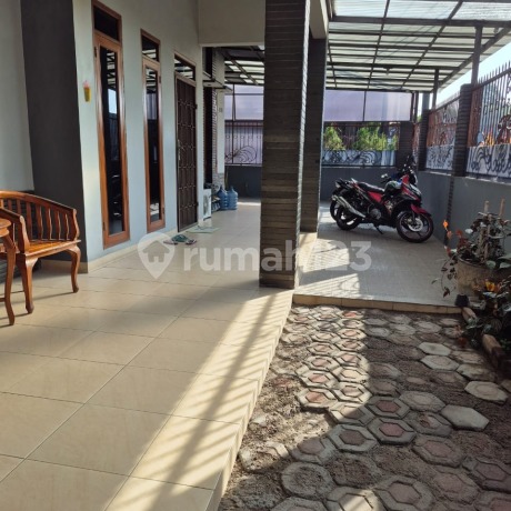 For Quick Sale! Well-Maintained House in a Cluster at Taman Holis Indah 2 For Quick Sale! Well-Maintained House in a Cluster at Taman Holis Indah 2