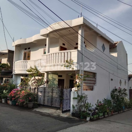 Rumah 2 Lantai di Komplek Permata Cimahi Dekat Borma