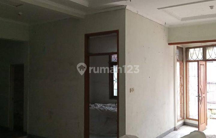Rumah di Perumahan Batu Mas