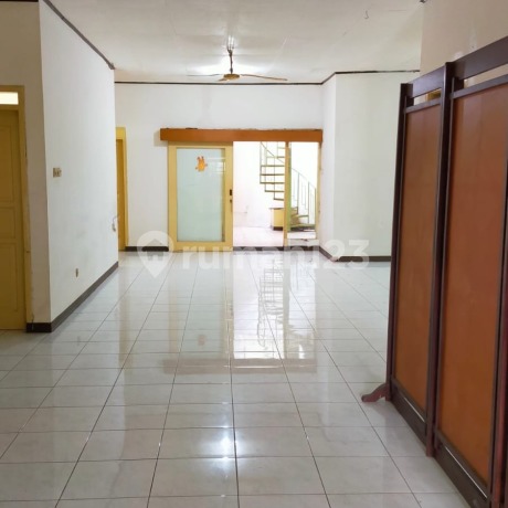 Rumah Bagus Siap Huni di Komplek Dian Permai